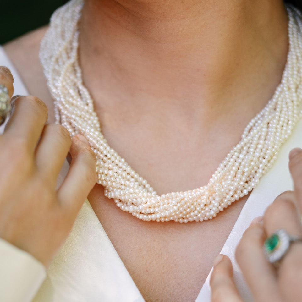 Vintage freshwater pearl necklace