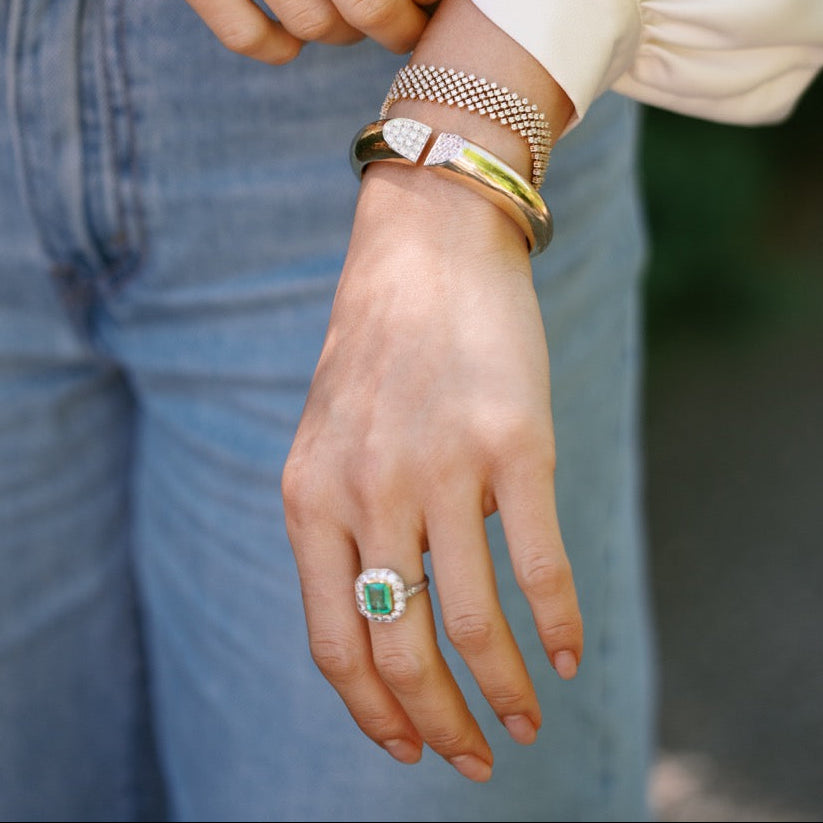 emerald and diamond ring