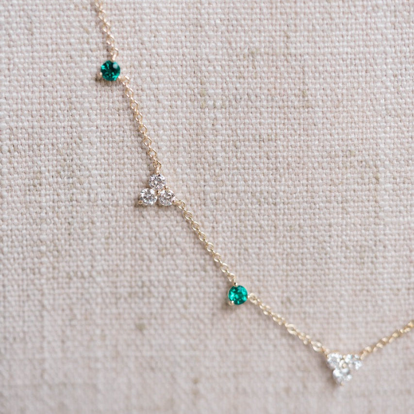 Lillian necklace, yellow gold