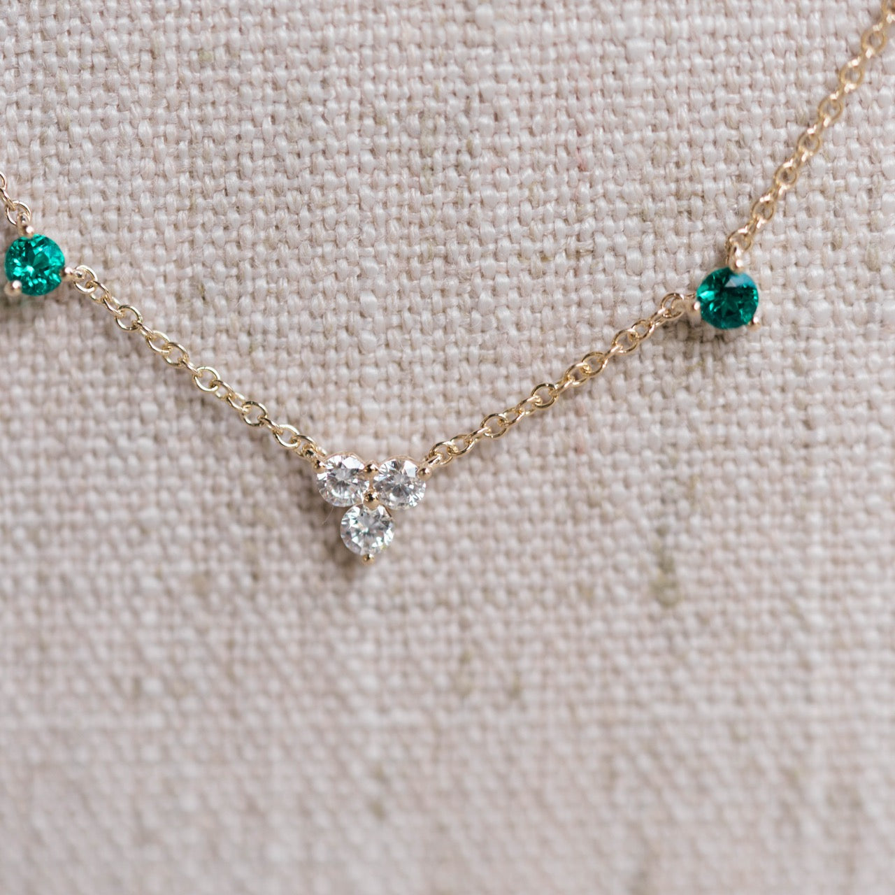 Lillian necklace, yellow gold