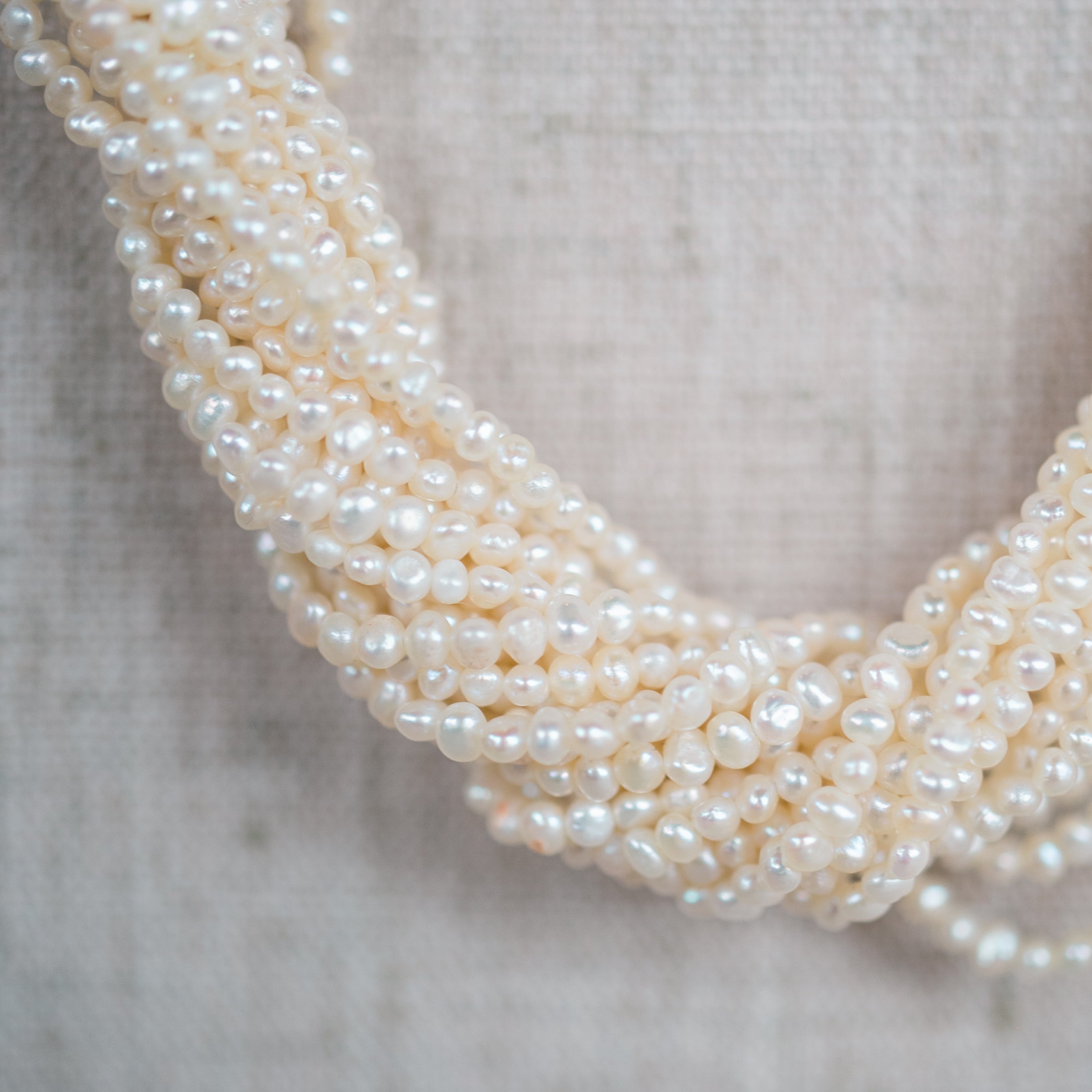 Vintage freshwater pearl necklace