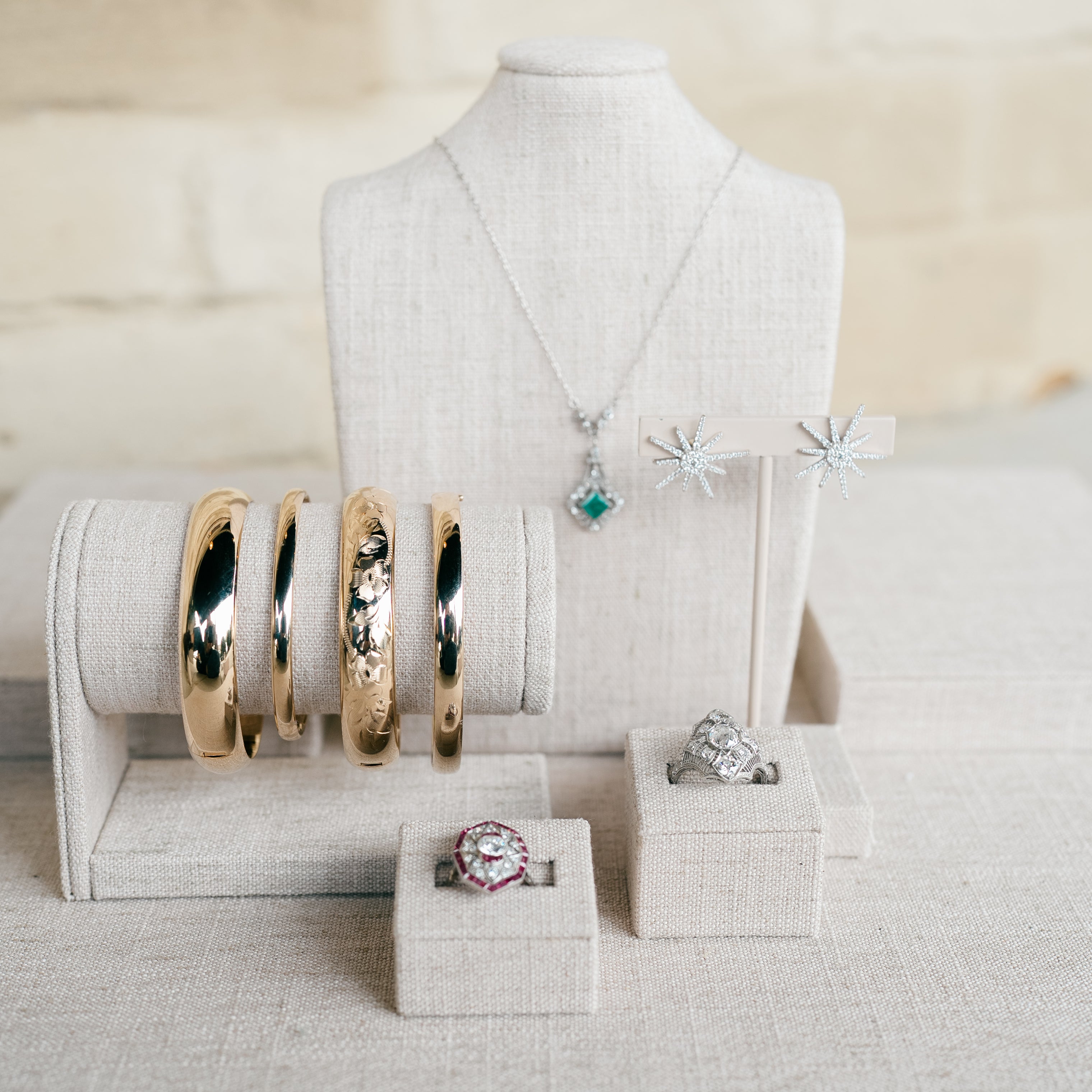 emerald and diamond antique necklace