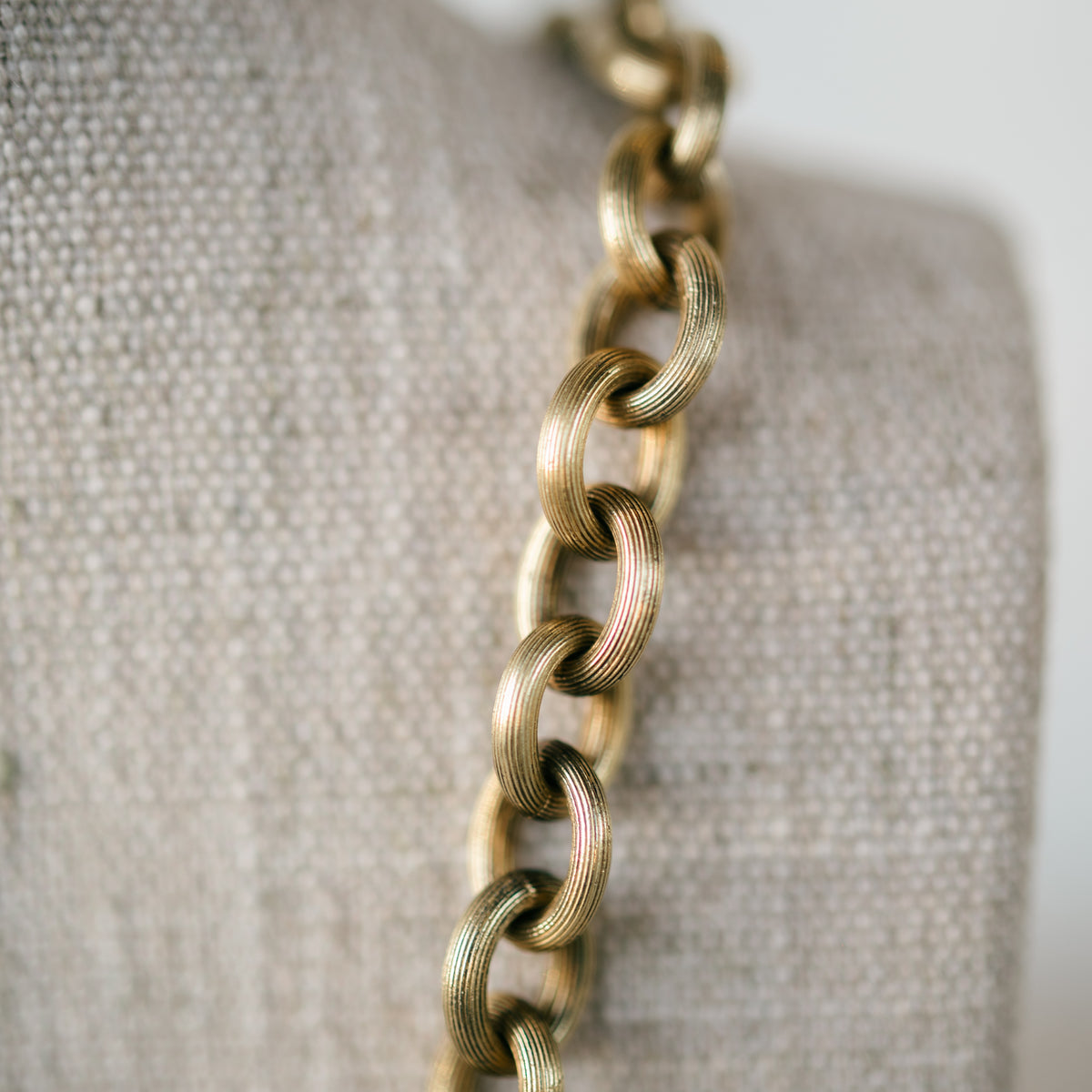 Yellow Gold Oval Link Chain