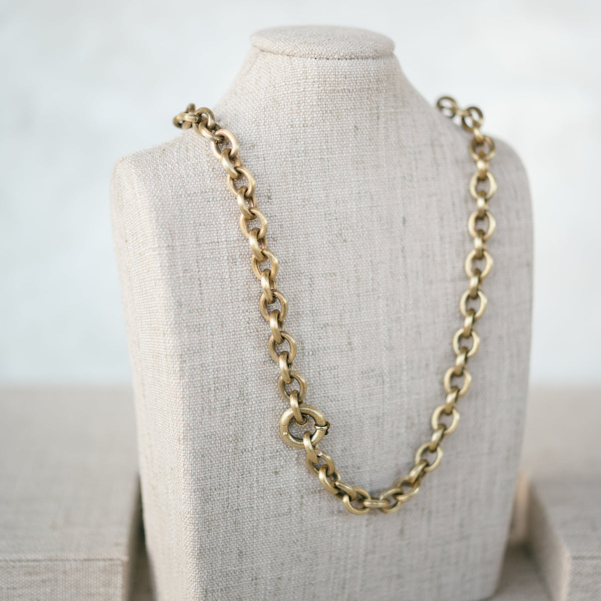 Yellow Gold Oval Link Chain