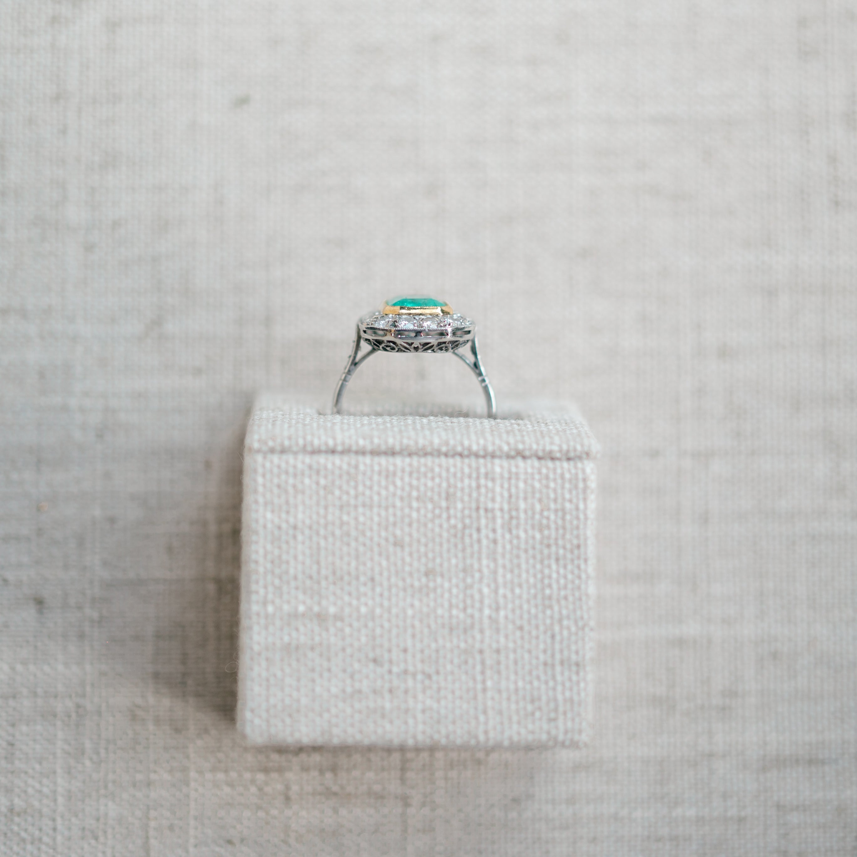 emerald and diamond ring
