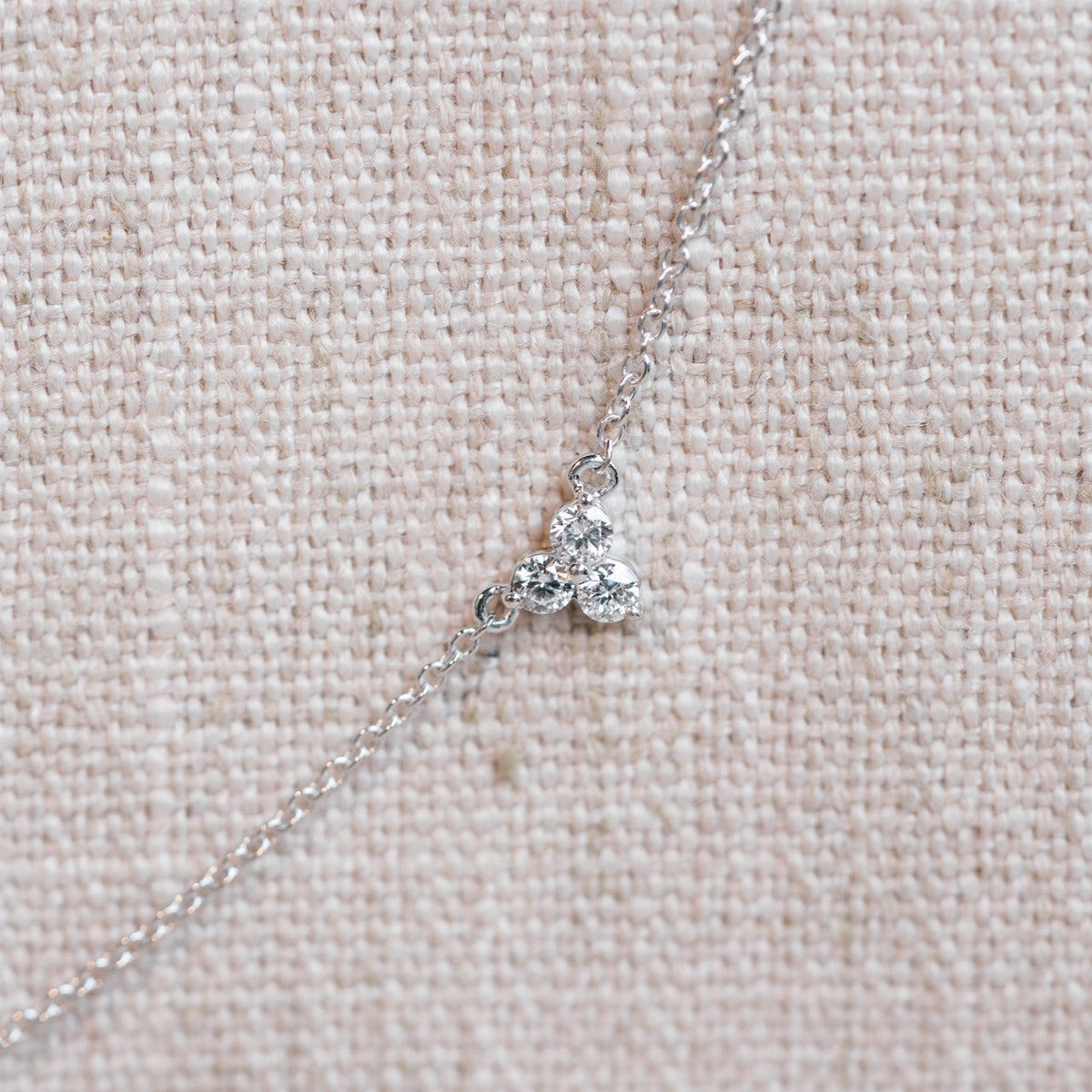 Kylie necklace white gold
