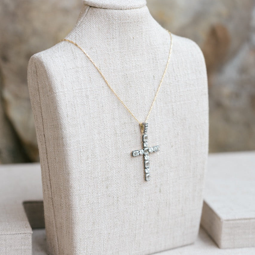 Georgian inspired diamond cross