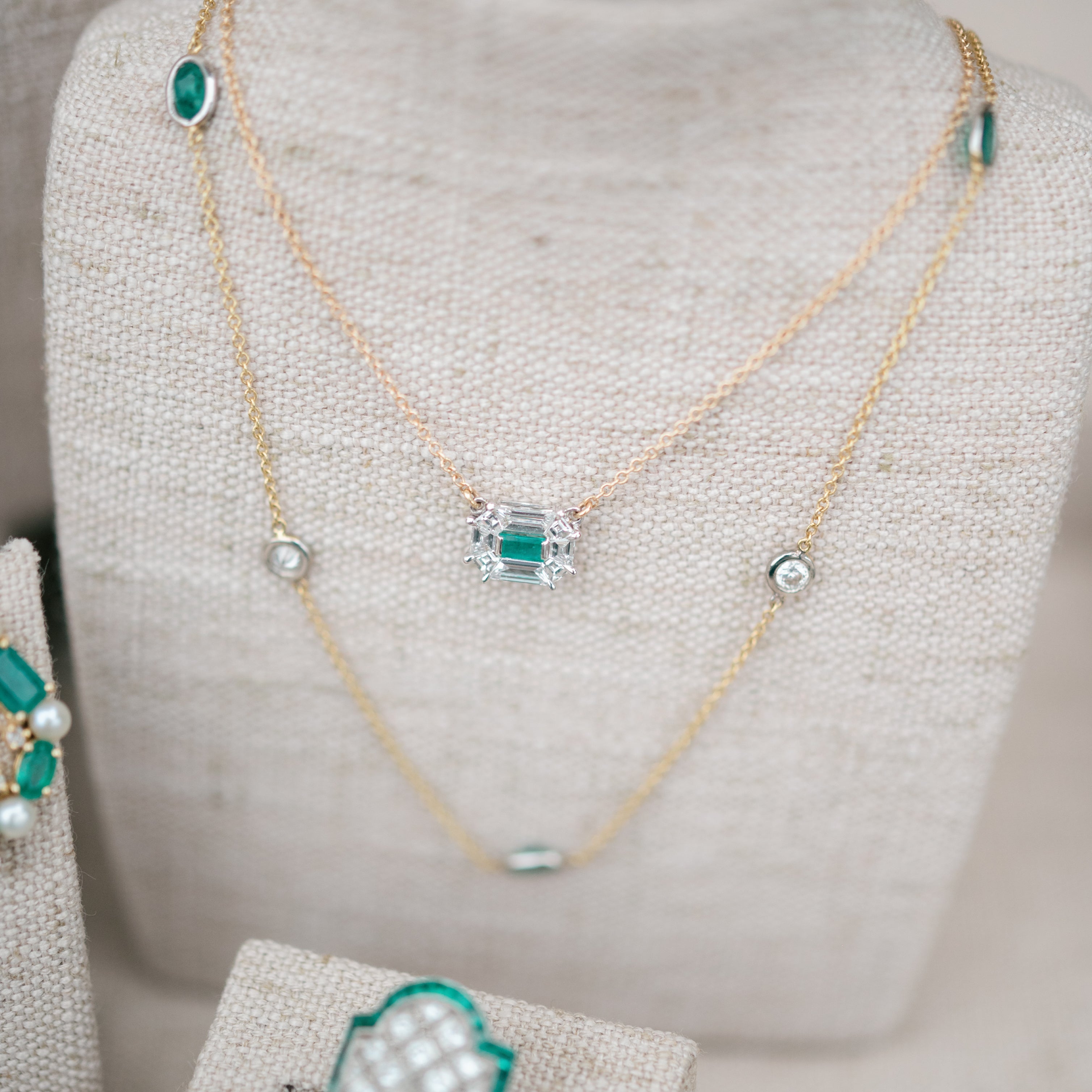 Emerald and Diamond necklace