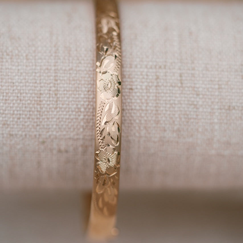 Eleanor bangle