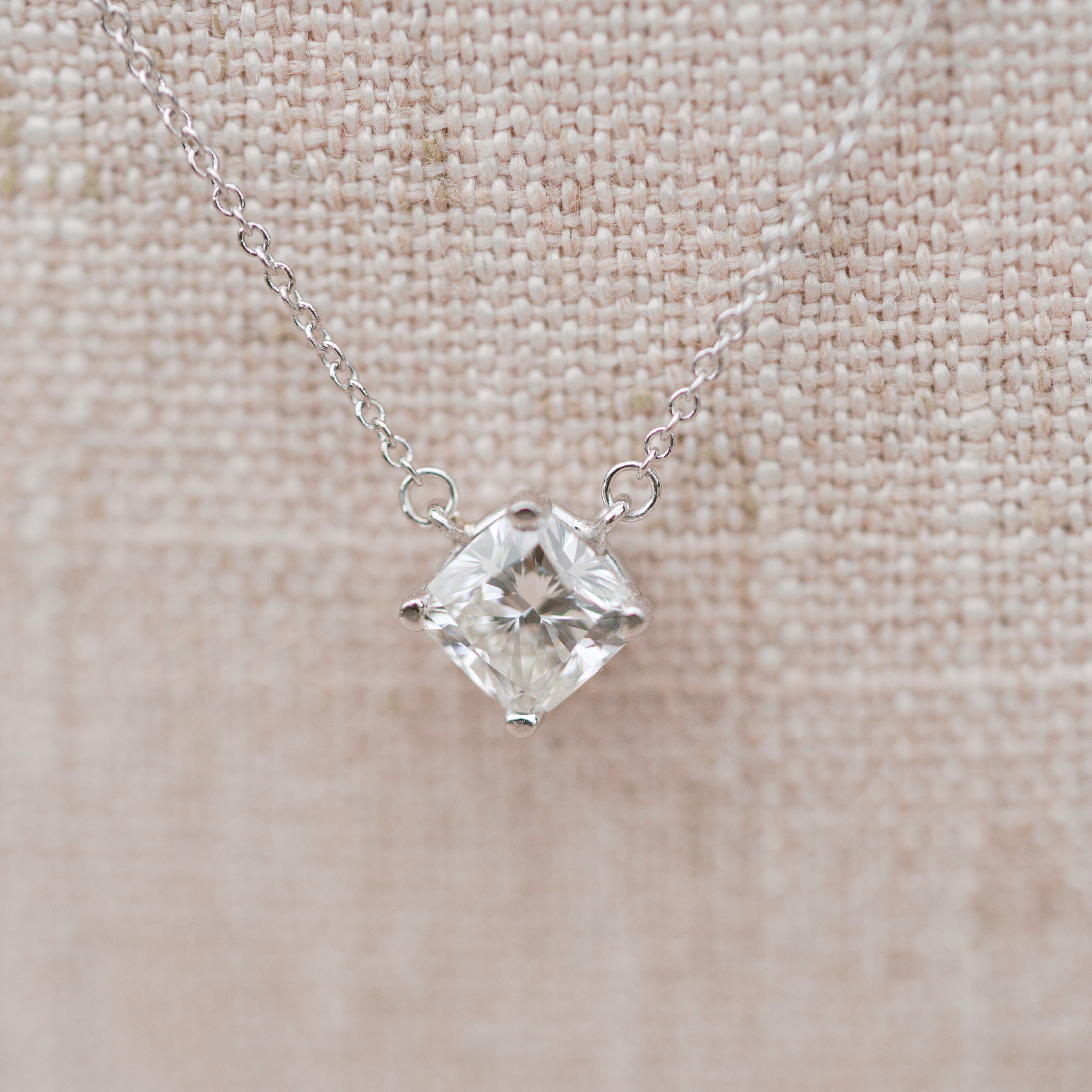 Betsy necklace