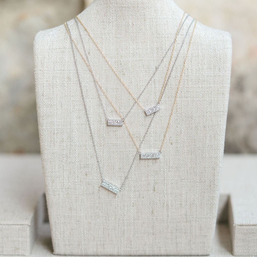 Stella necklace, white gold