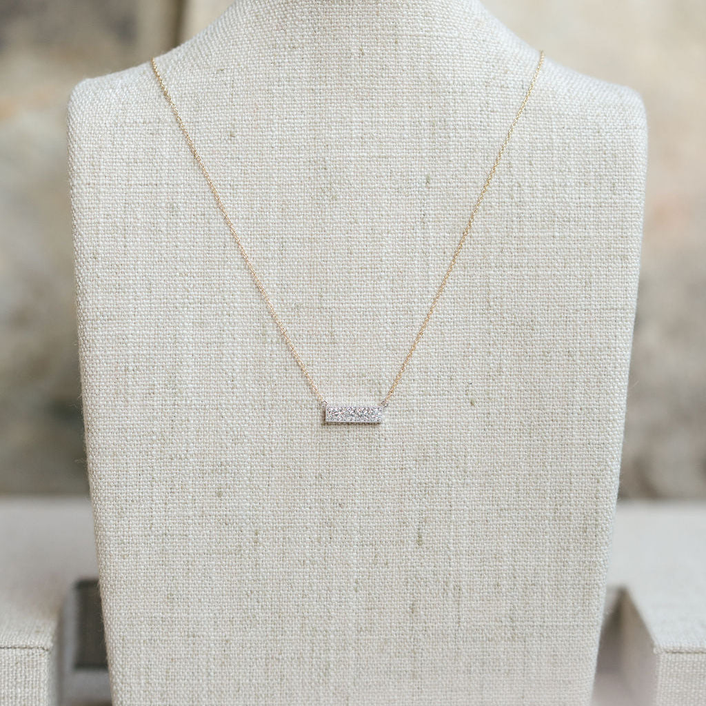 Stella necklace, yellow gold