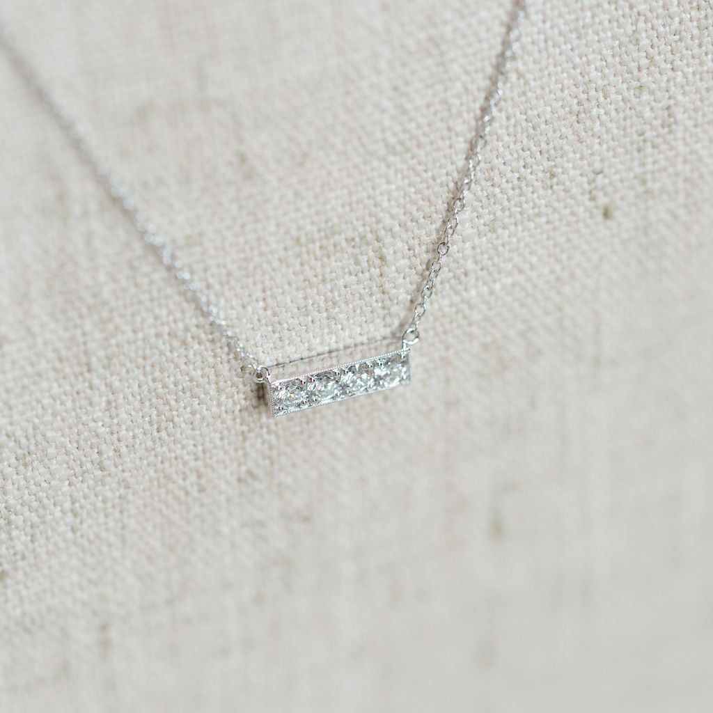 Stella necklace, white gold