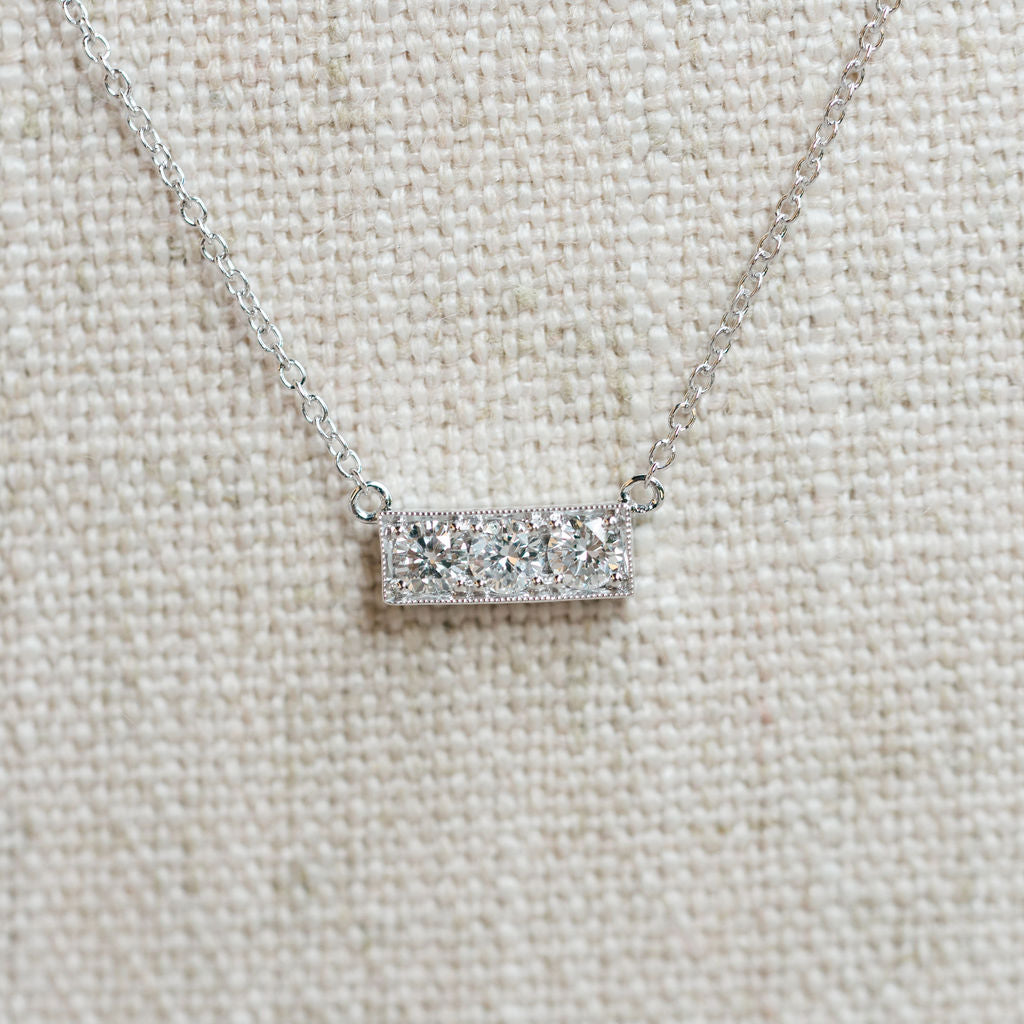 Reese necklace, white gold