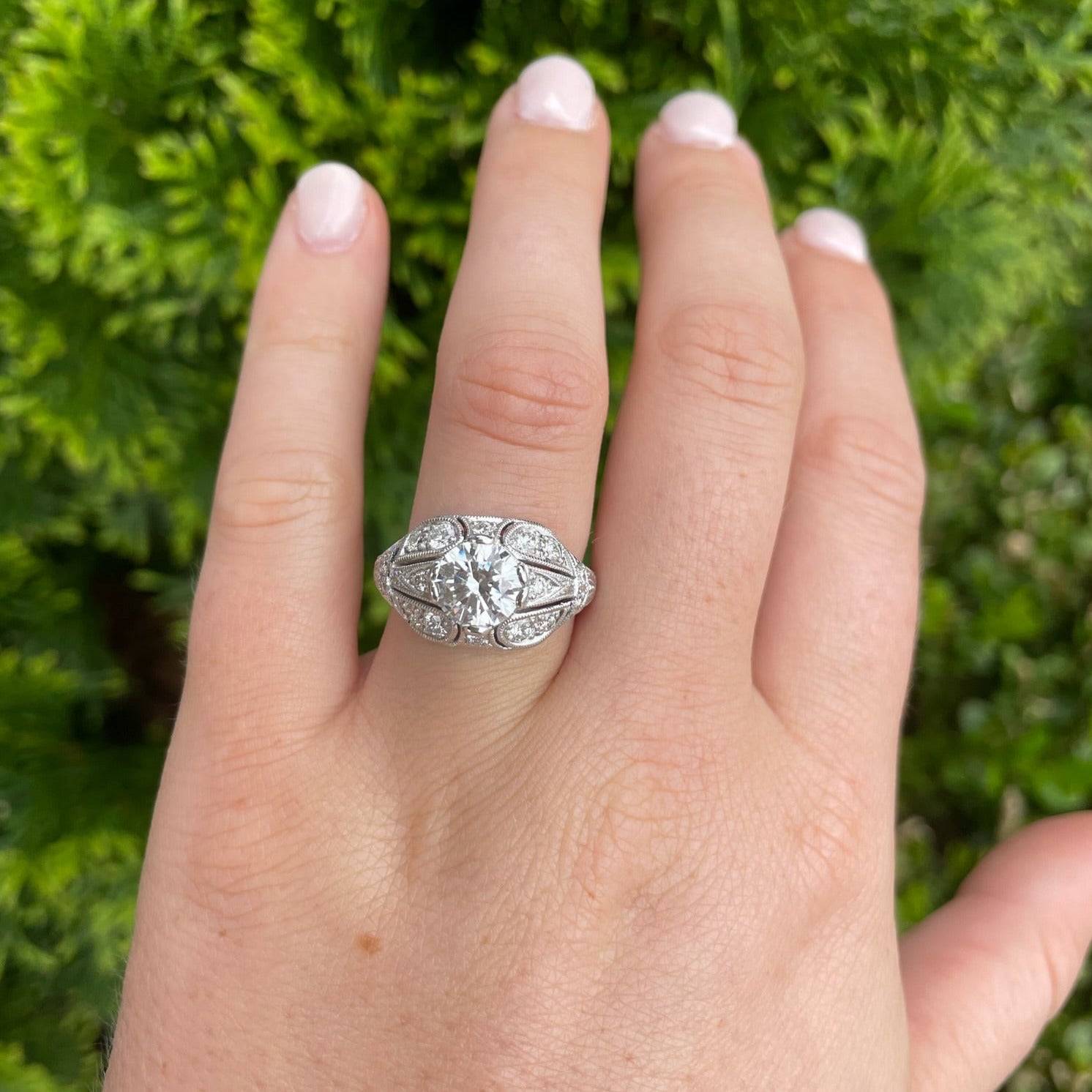 Antique Inspired Diamond Accent Mounting
