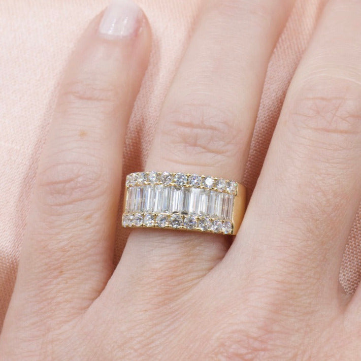 Baguette and Round Diamond Band