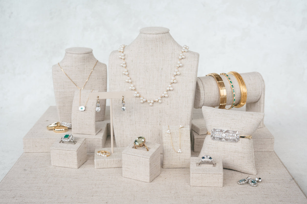 Finding the Perfect Mother’s Day Jewelry: A Gift Guide from Dianne’s Jewelry