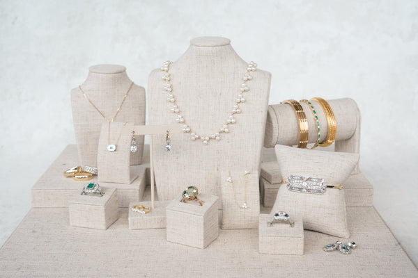 Finding the Perfect Mother’s Day Jewelry: A Gift Guide from Dianne’s Jewelry