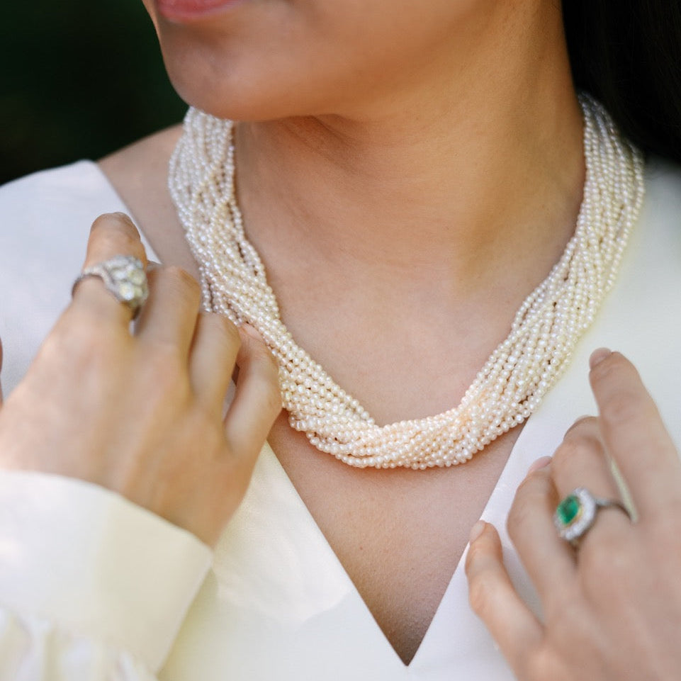 Vintage freshwater pearl necklace