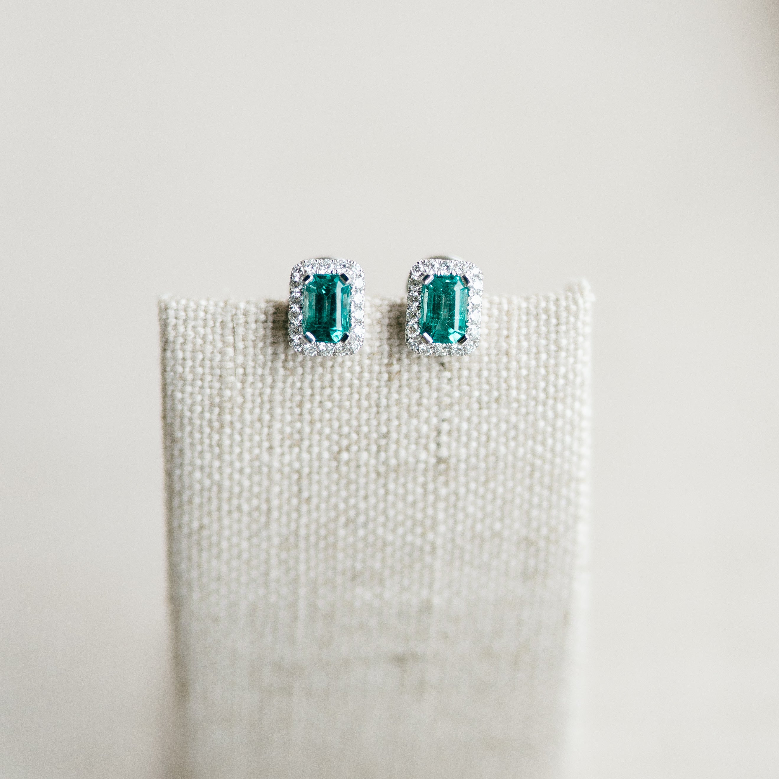 emerald and diamond earrings