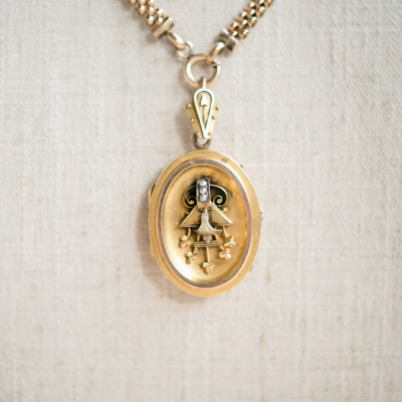 Victorian gold and pearl locket