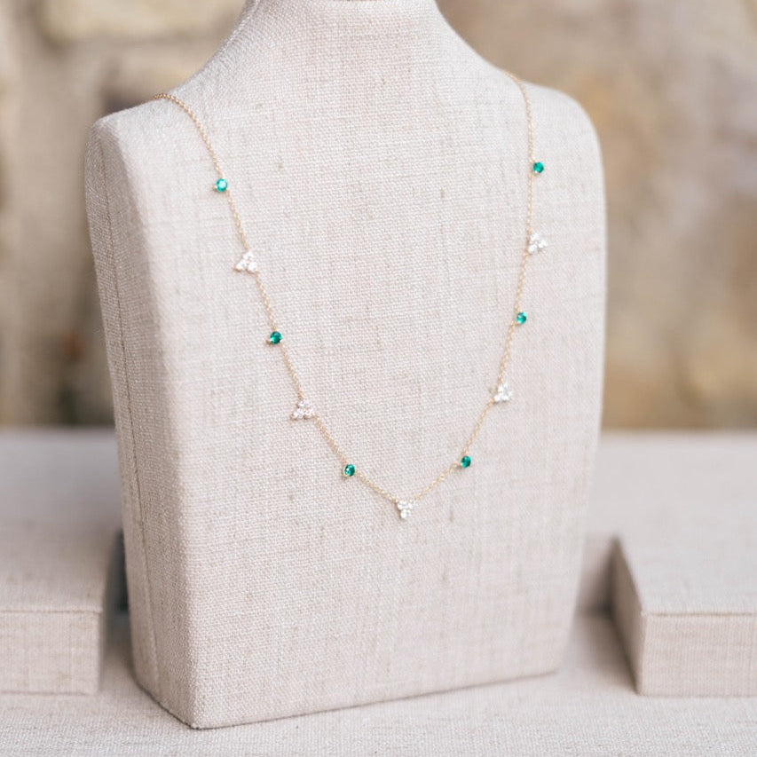 Lillian necklace, yellow gold