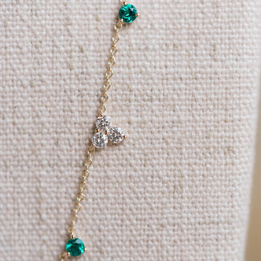 Lillian necklace, yellow gold