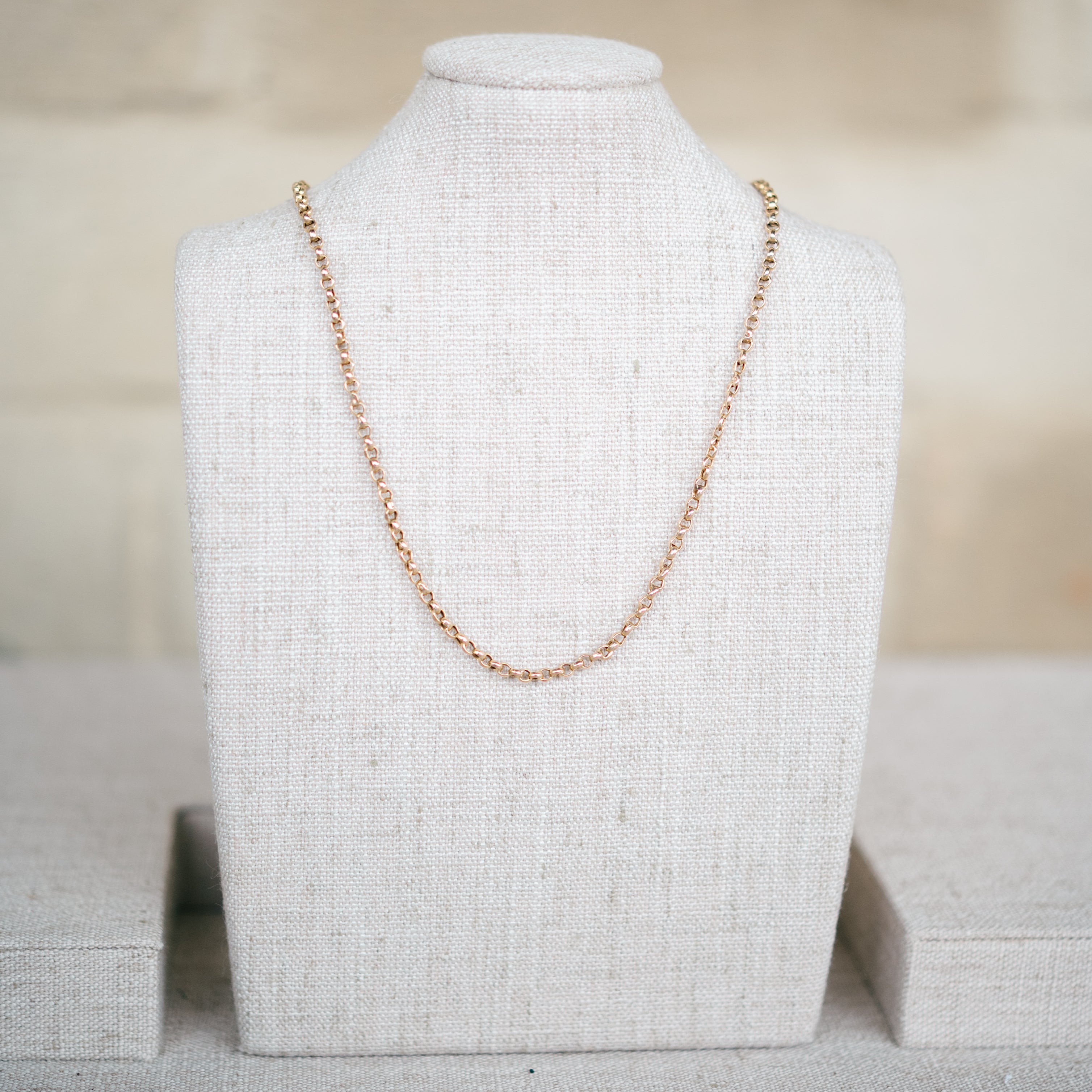 9k yellow gold rolo chain