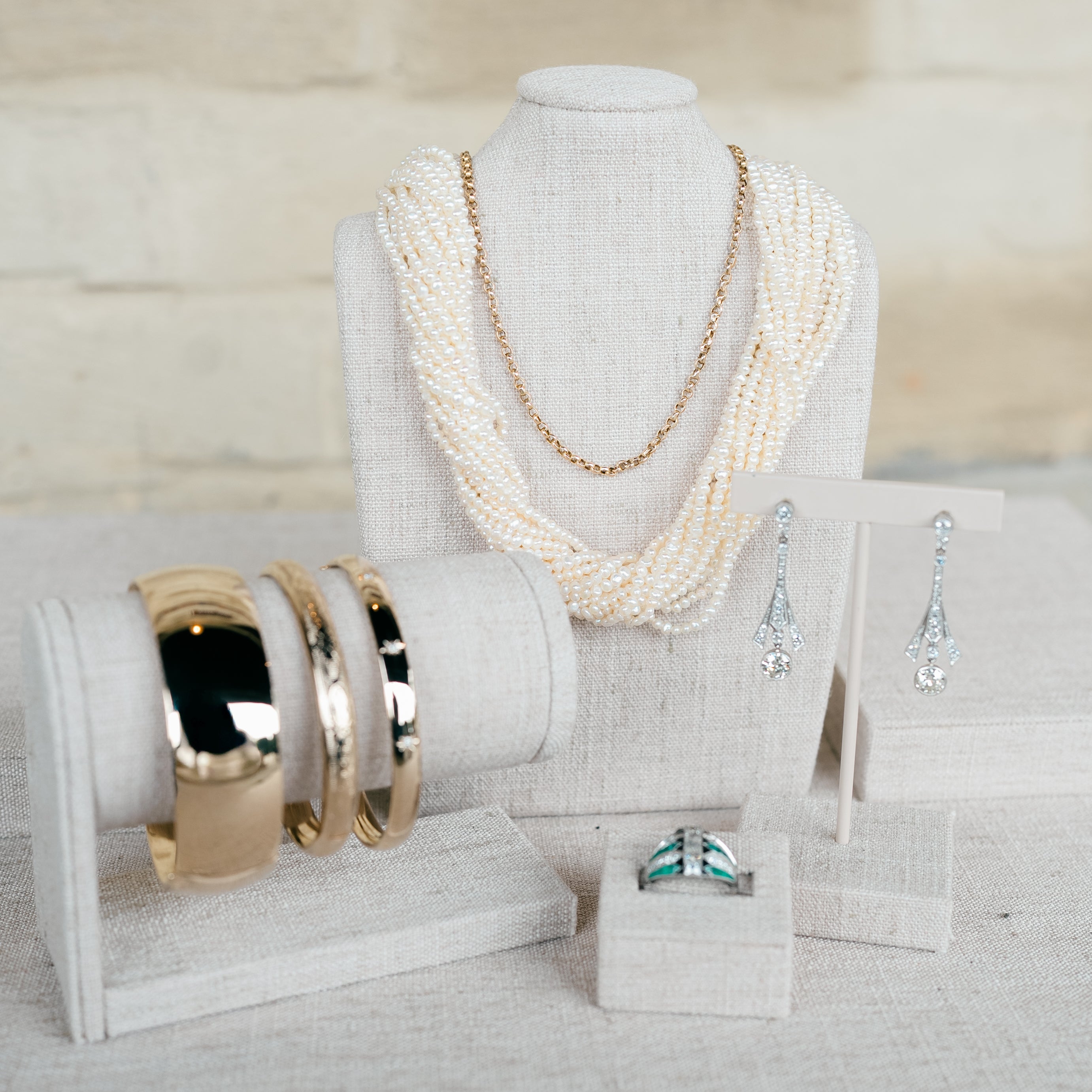 Vintage freshwater pearl necklace