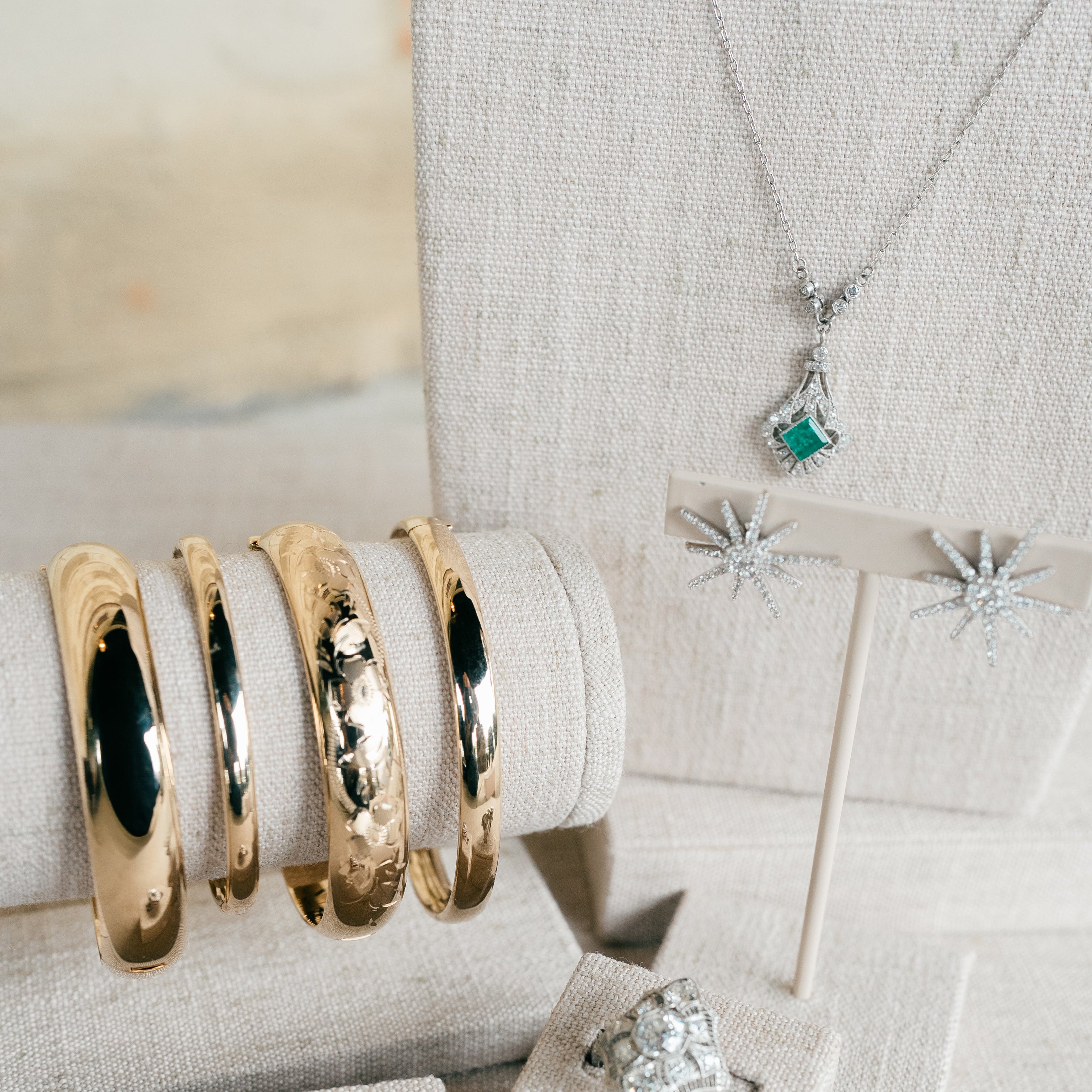 emerald and diamond antique necklace