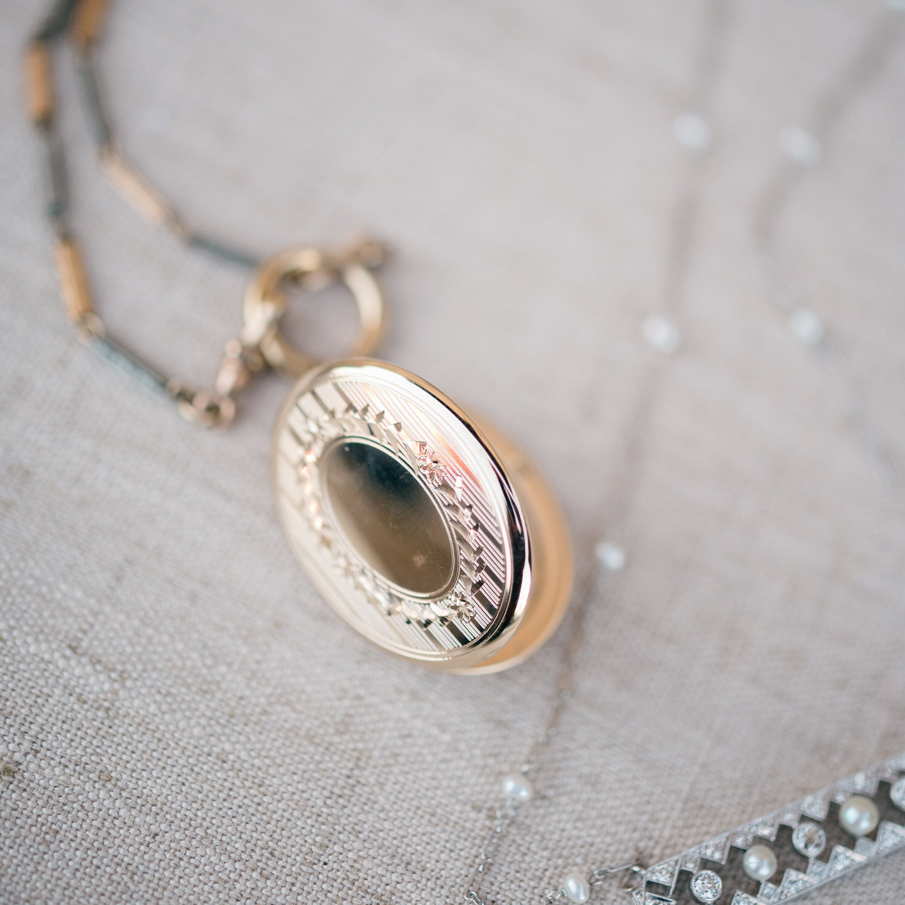 Victorian gold filled bar link chain and locket