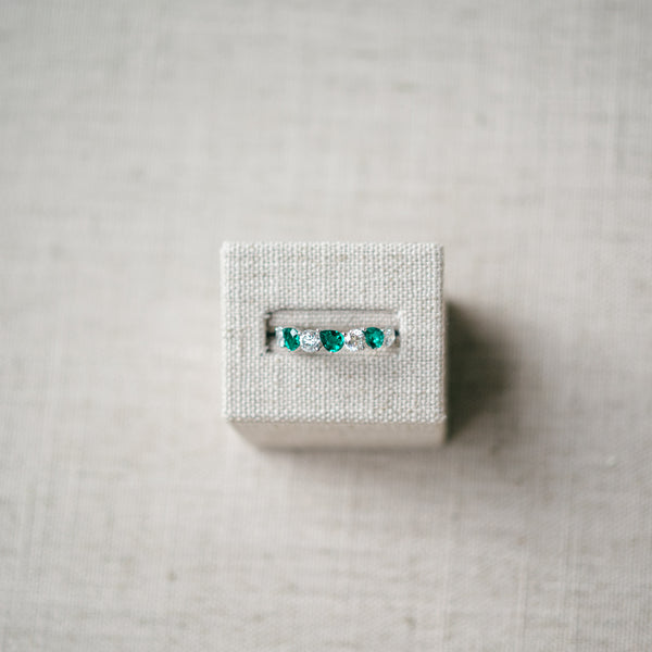 pear shaped emerald and diamond band