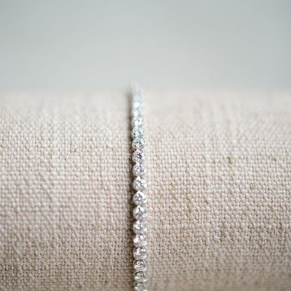 14k white gold LGD diamond tennis bracelet