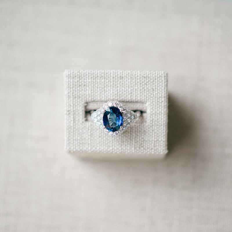 oval blue sapphire and diamond ring