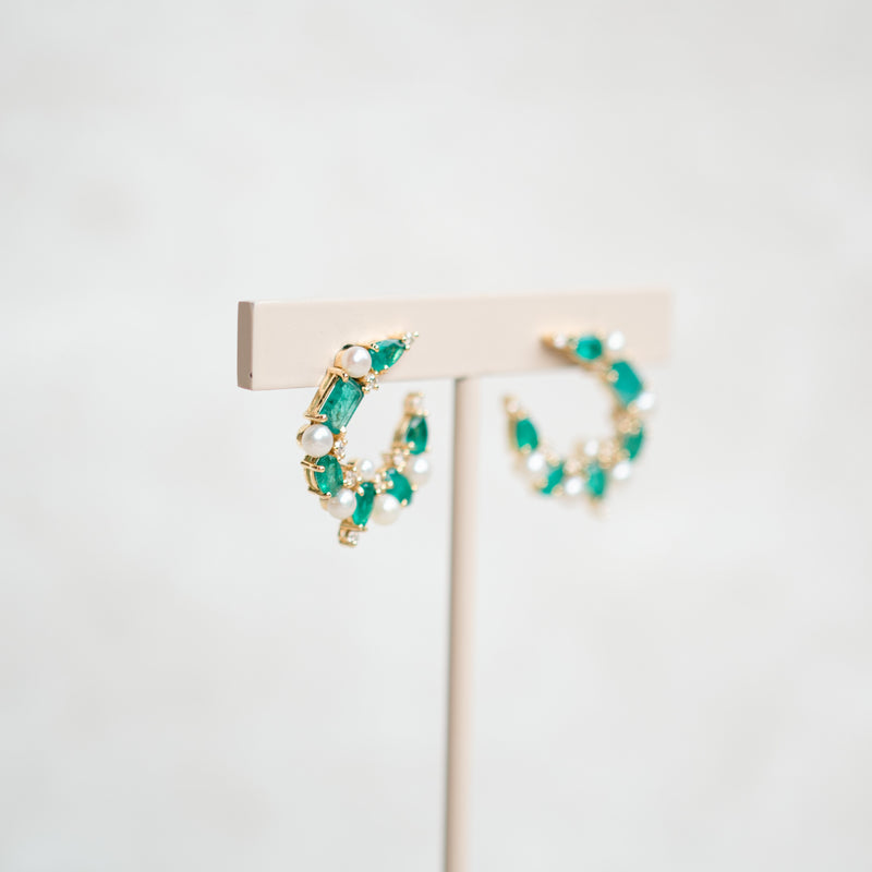 14k yellow gold emerald and pearl crescent swirl earrings