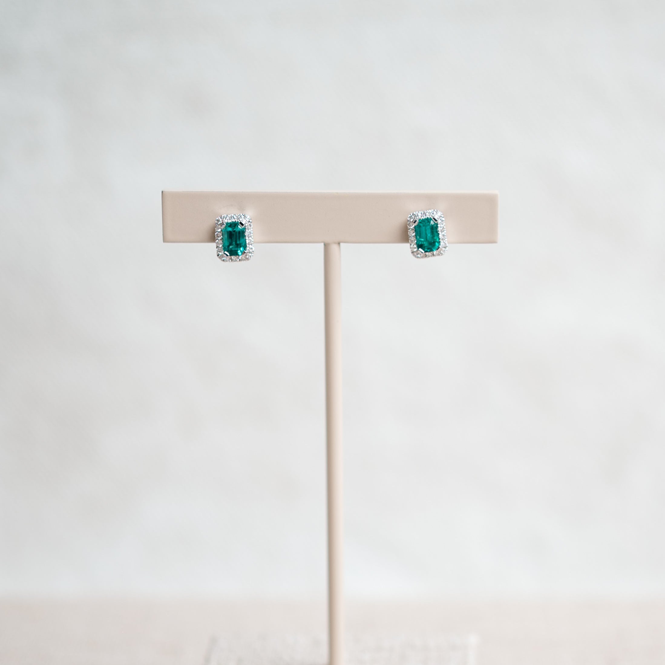 emerald and diamond earrings