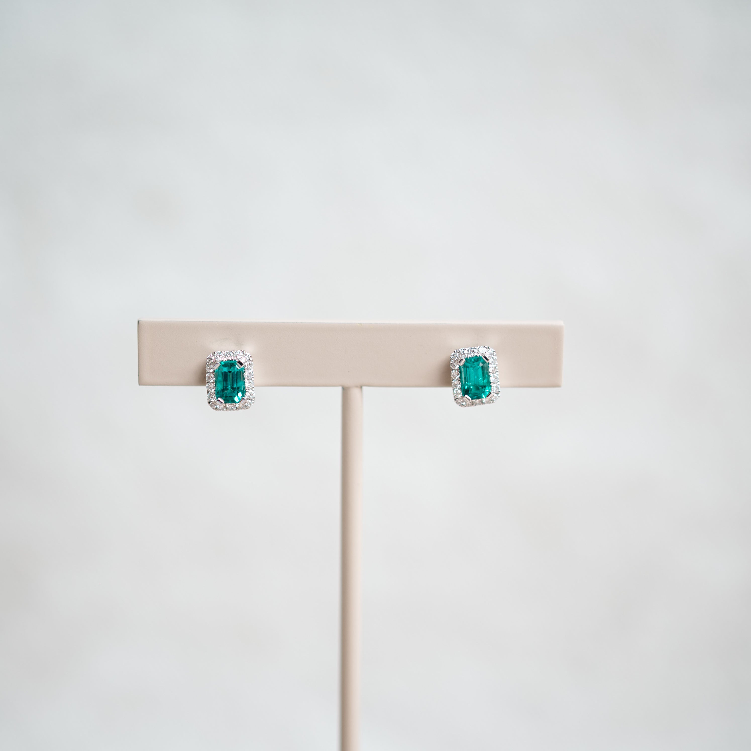 emerald and diamond earrings