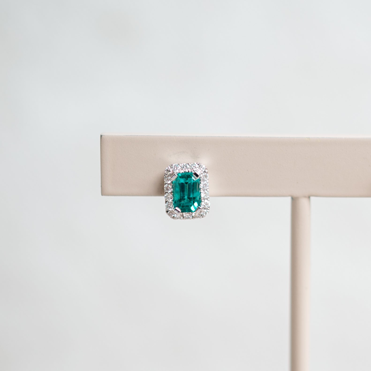 emerald and diamond earrings