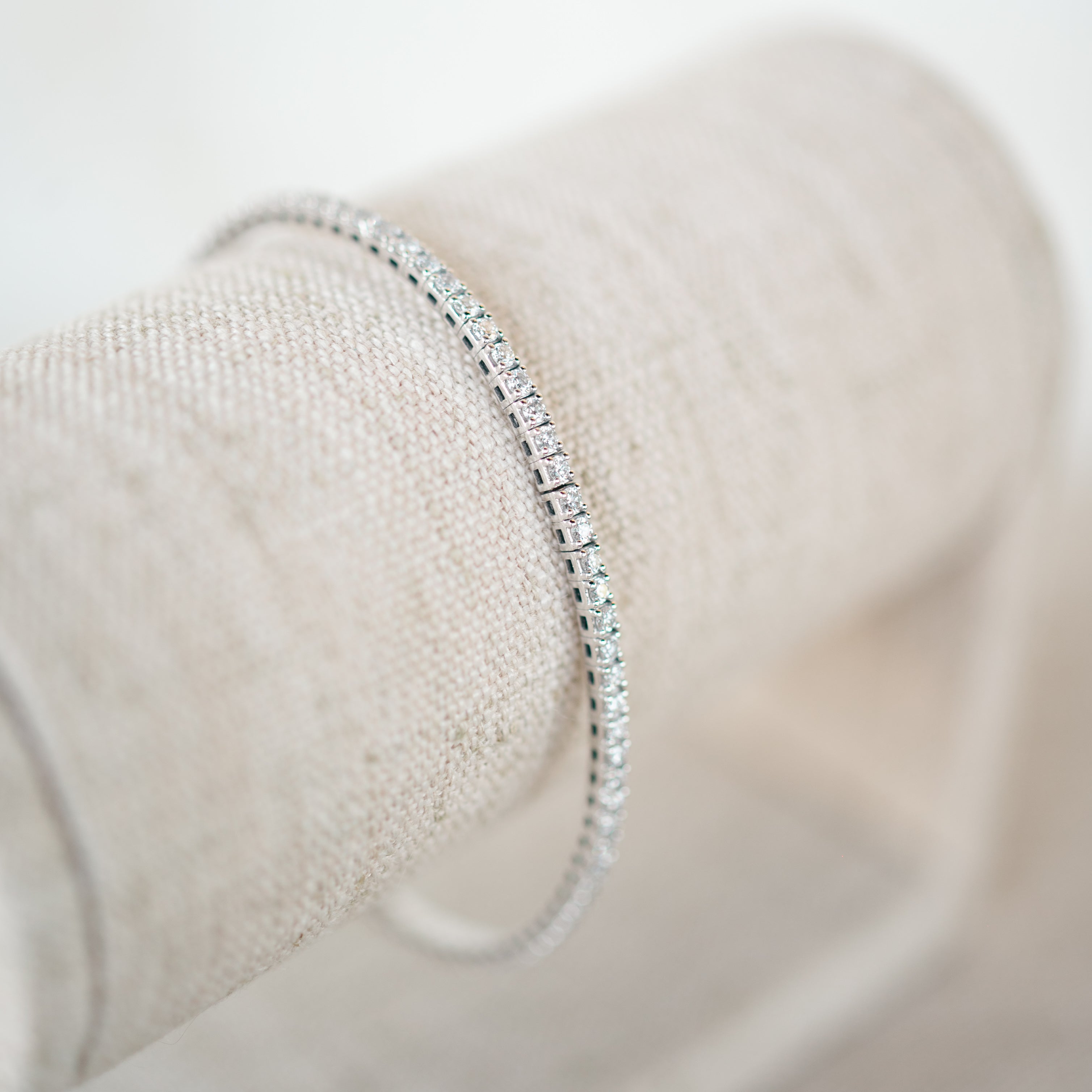 diamond flexible bangle
