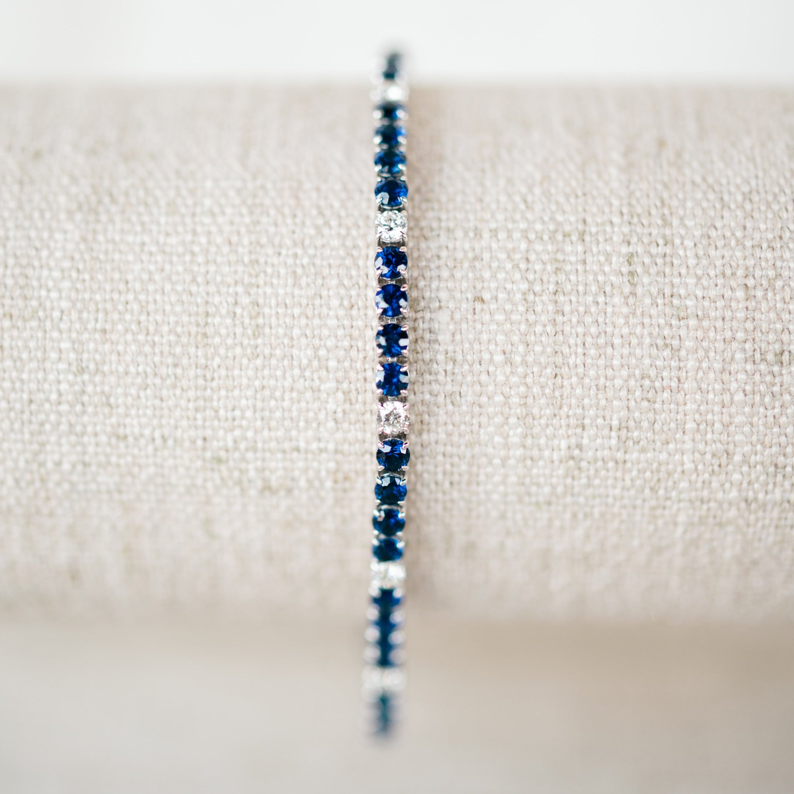 sapphire and diamond tennis bracelet