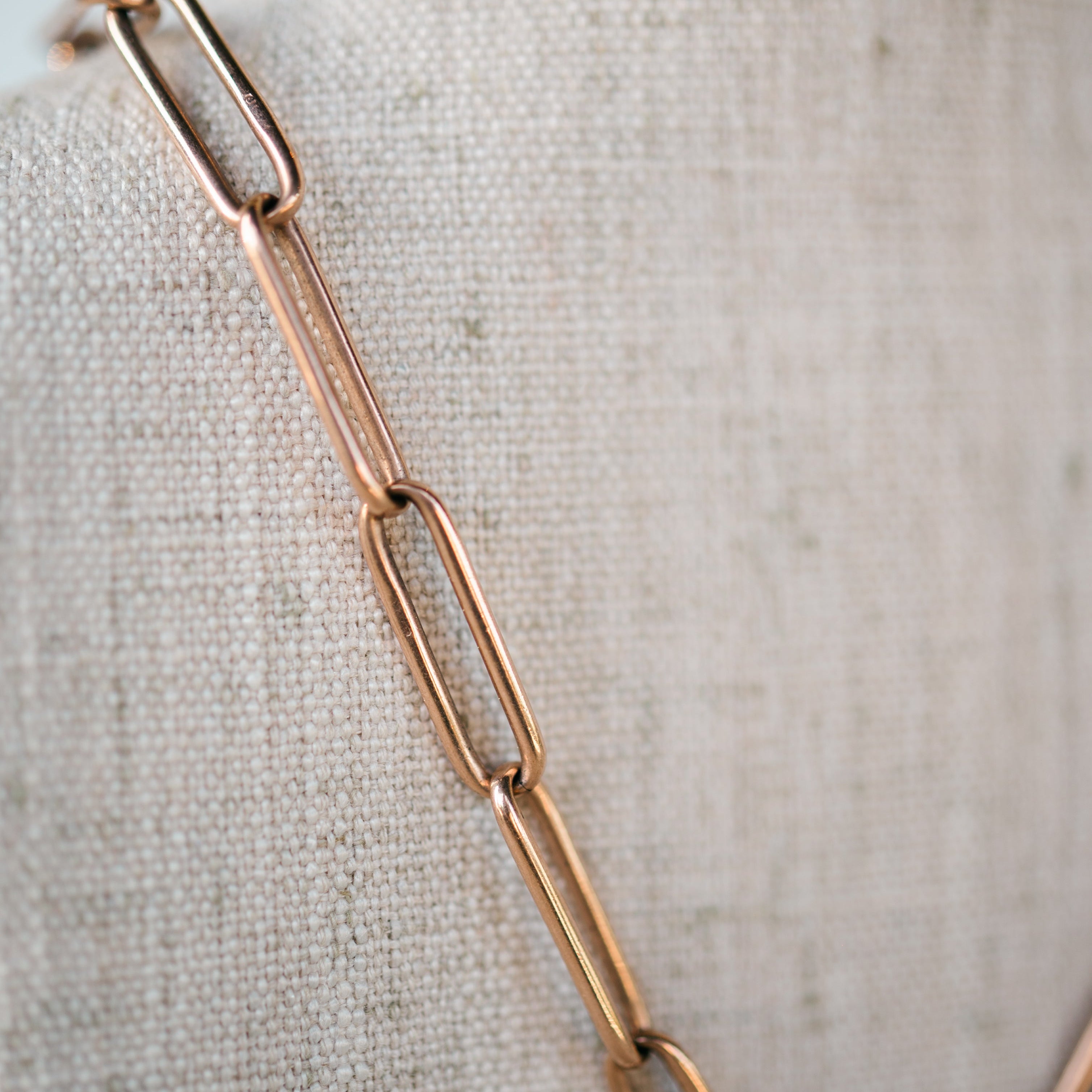 Oval Link Chain