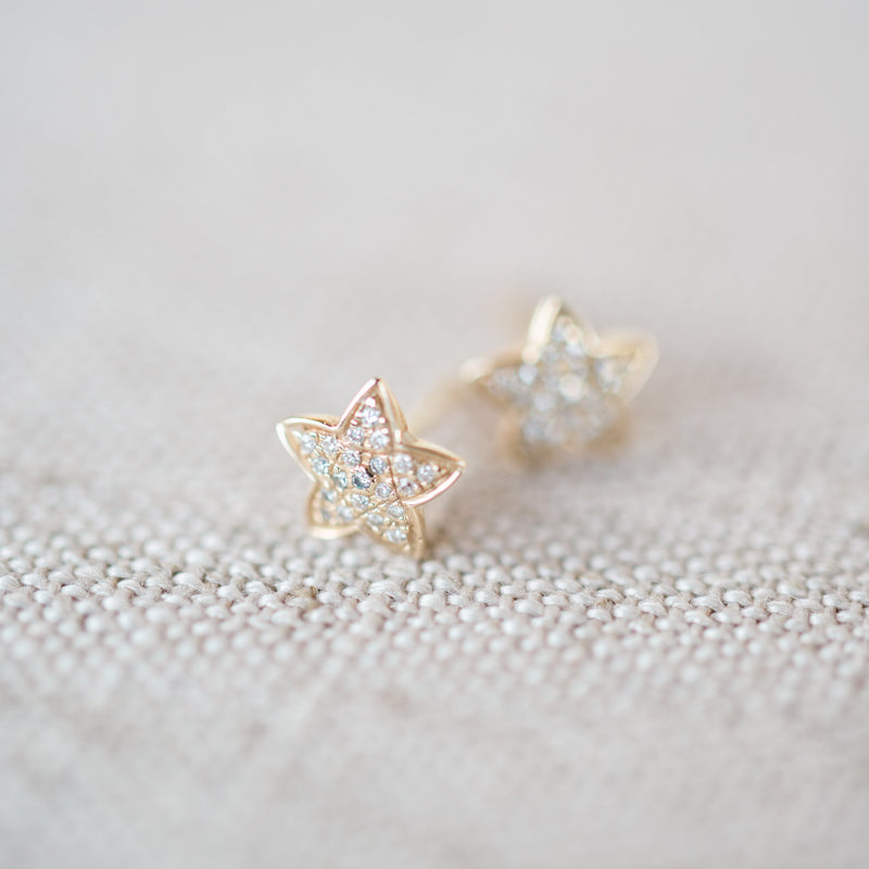 Yellow Gold Diamond Star Studs