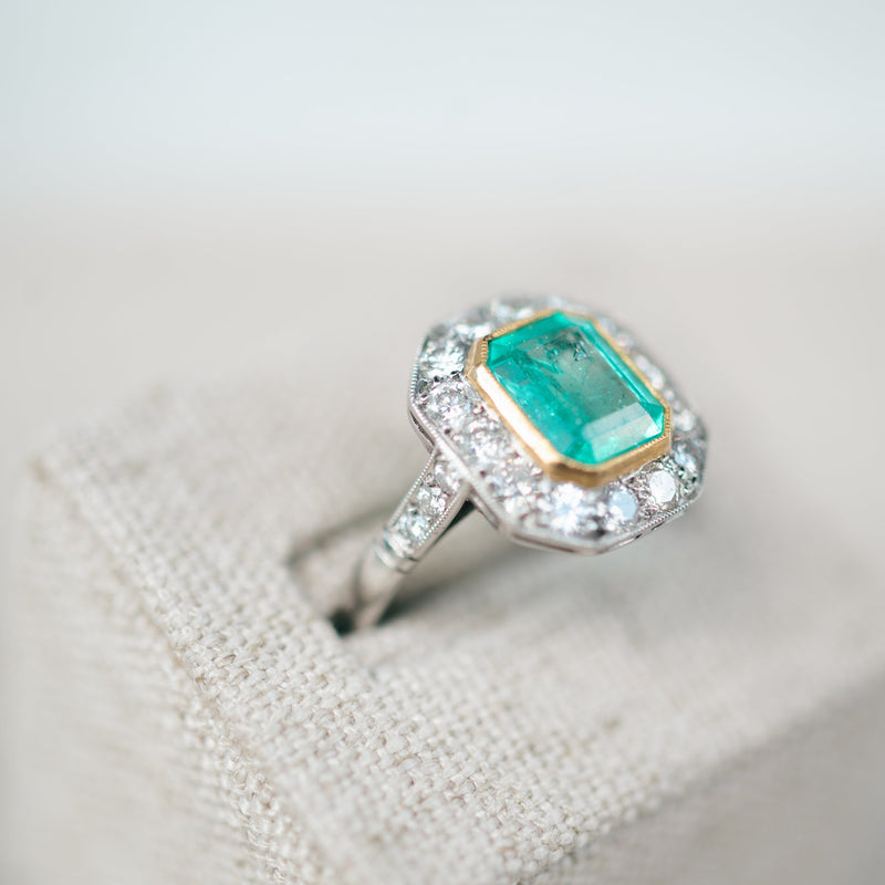 emerald and diamond ring