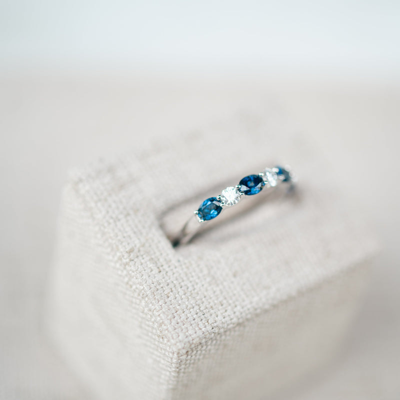 oval sapphire and diamond band