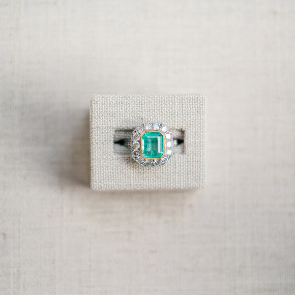 emerald and diamond ring