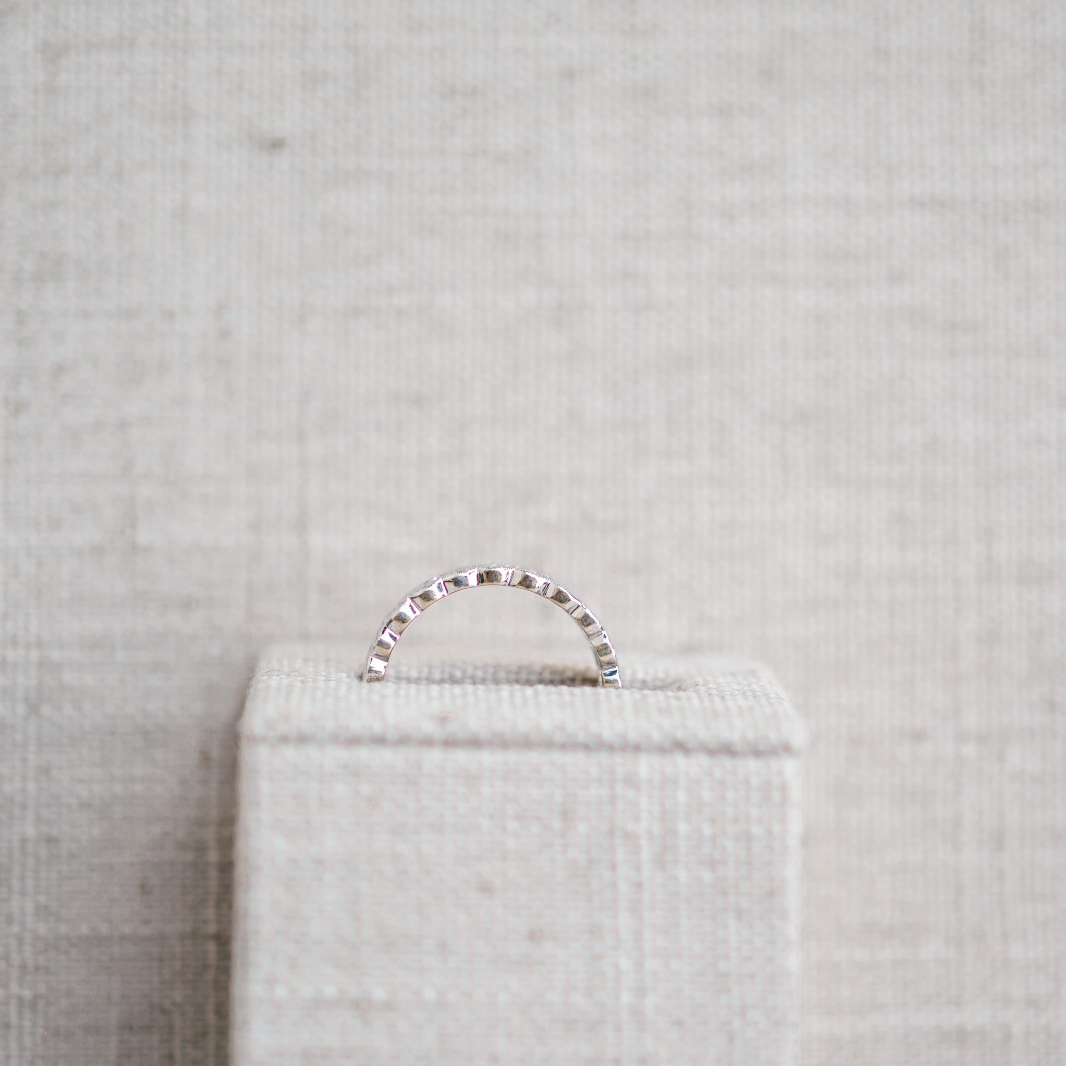 Diamond Scalloped Band