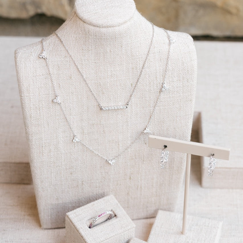 Emily, White Gold