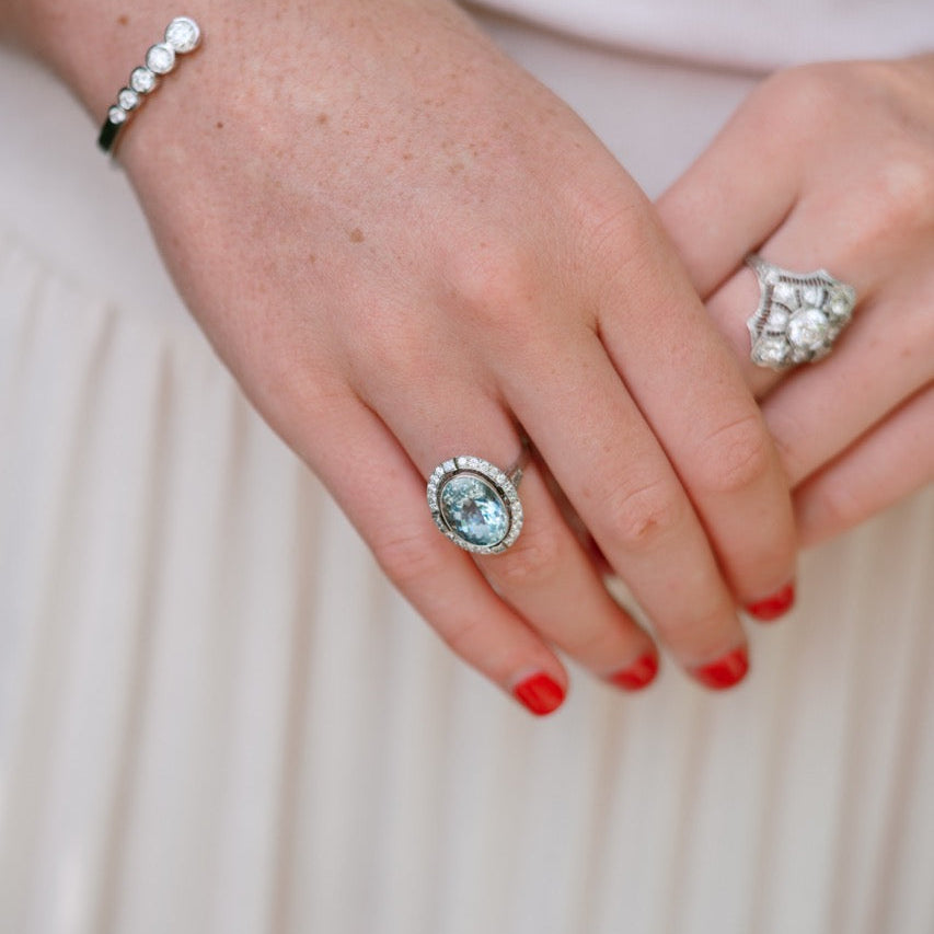 aquamarine and diamond platinum ring