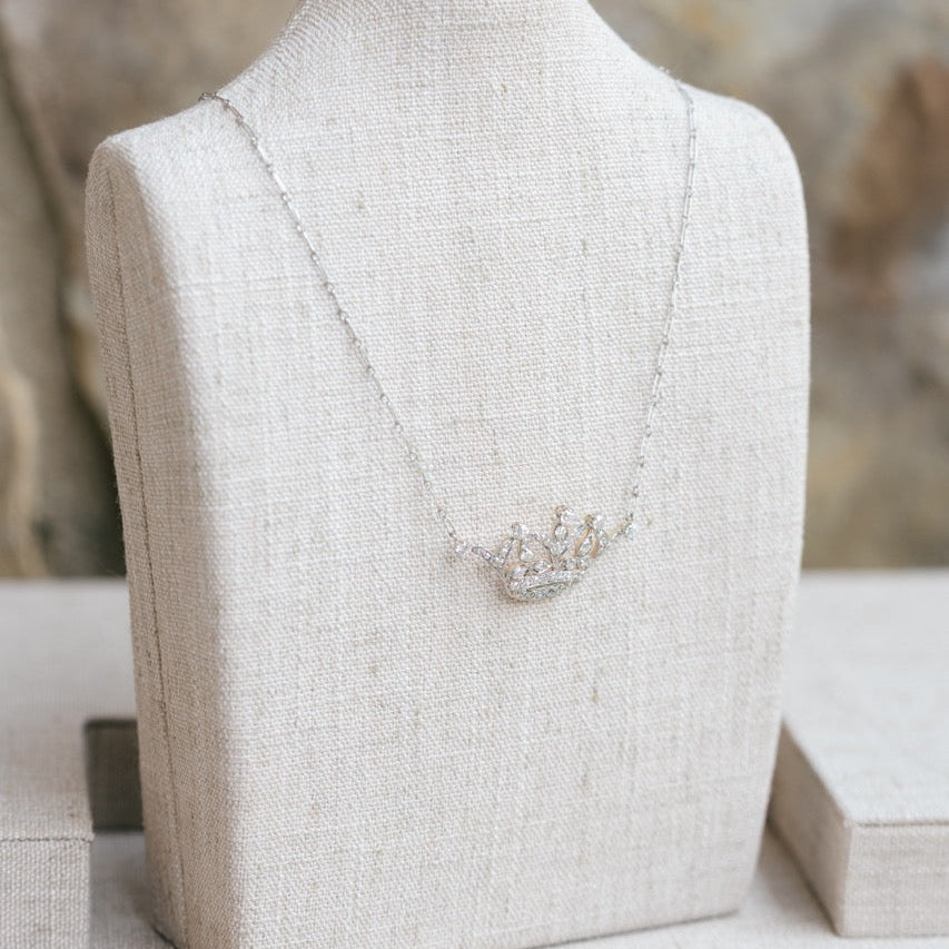 diamond crown necklace