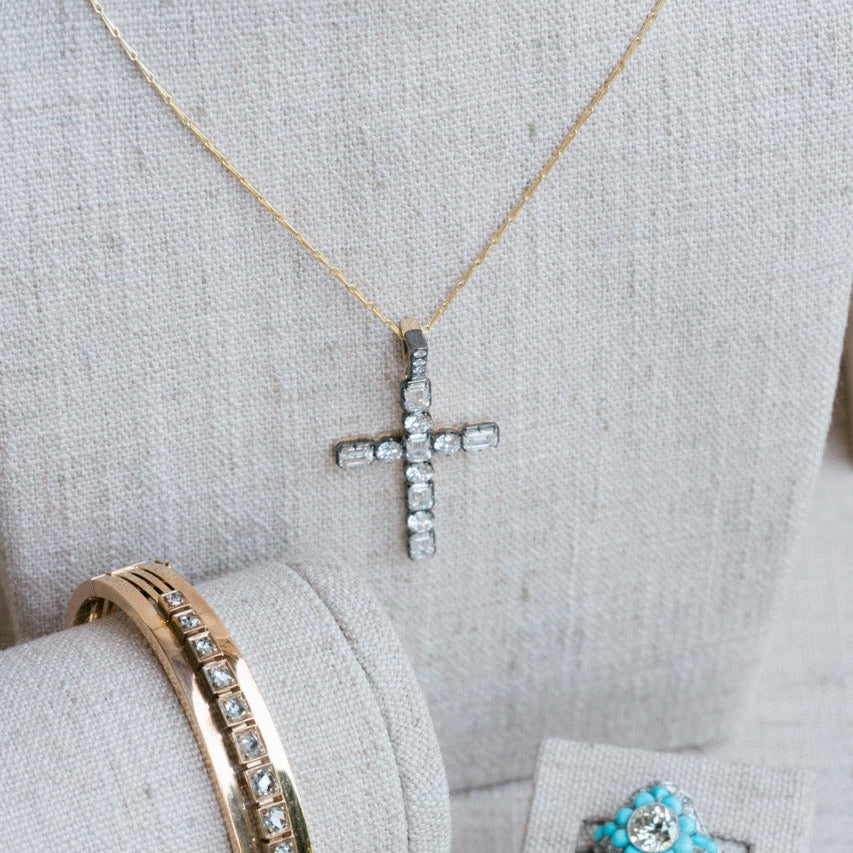 Georgian inspired diamond cross